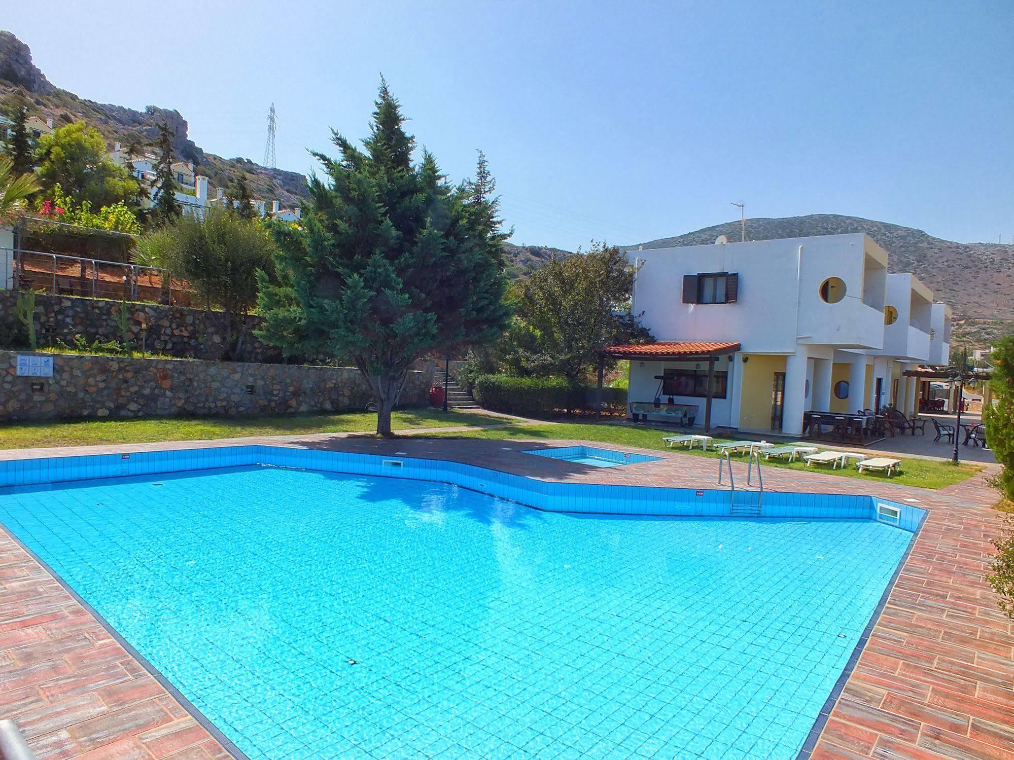 Golden Villas - Hotel Apartments & Villas Hersonissos  Exterior photo